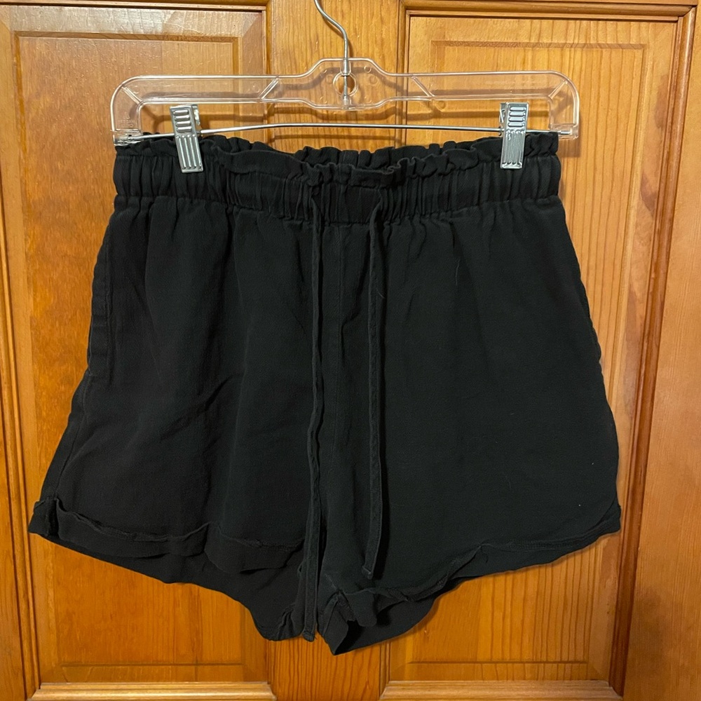 SHEIN Black High Waist Women's Shorts